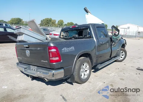 2019 Ram 1500 Laramie 4X4 5'7 Box из США, поврежденный, VIN 1C6SRFJT7KN526102